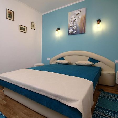 White Stone Apartment Сибиу Екстериор снимка