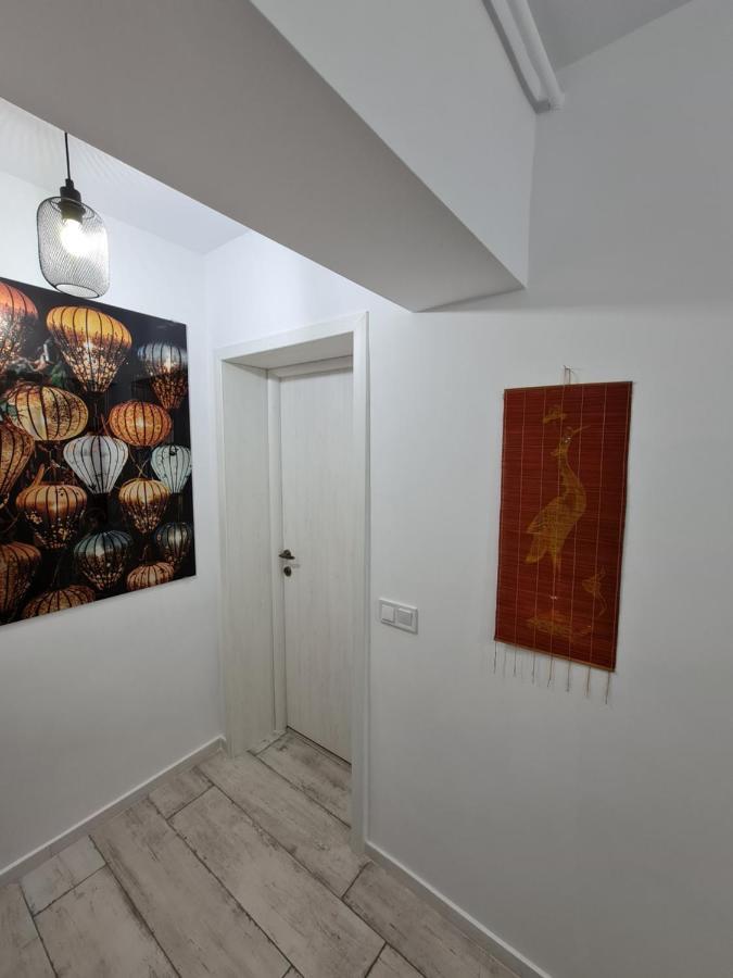 White Stone Apartment Сибиу Екстериор снимка