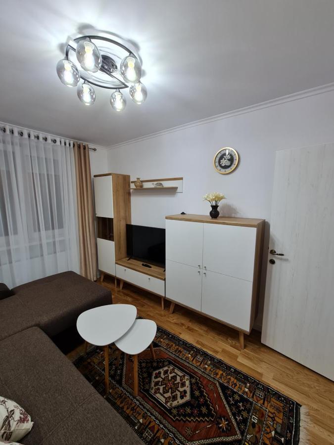 White Stone Apartment Сибиу Екстериор снимка